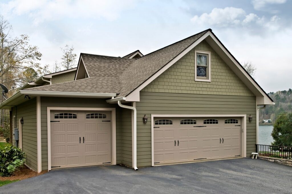 Garage door repair warranty in Canyon Lake